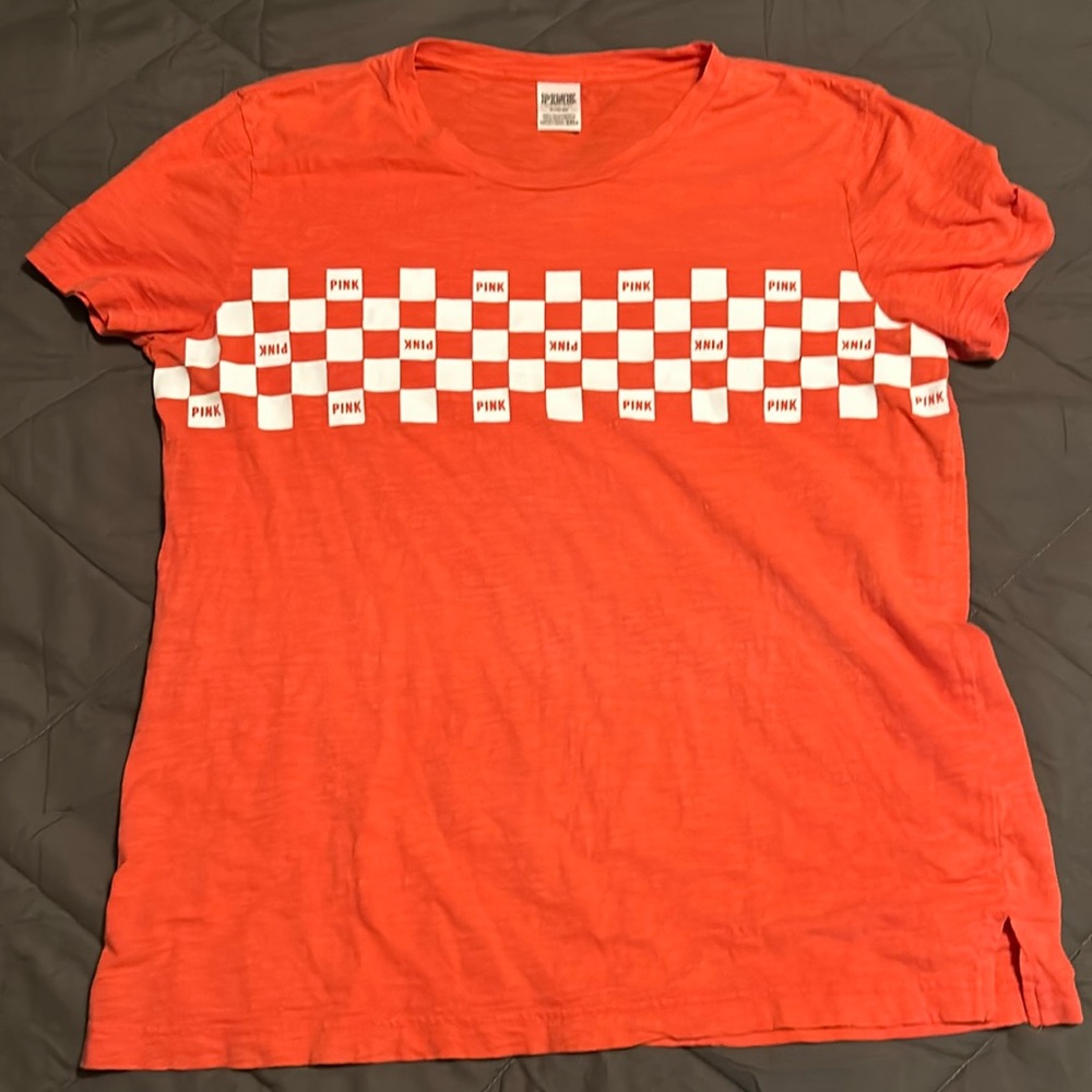 Pink t-shirt